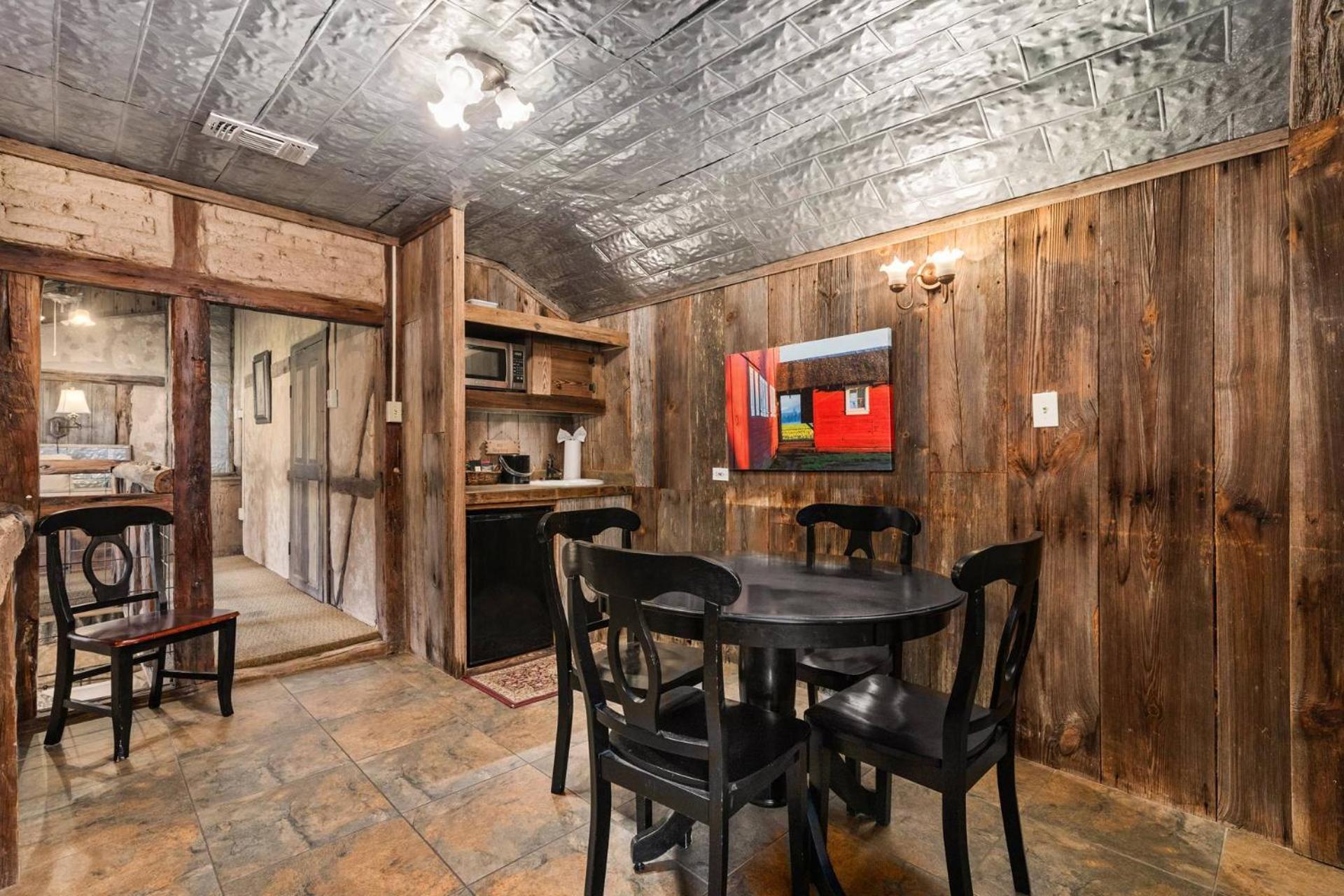 Villa #6 The Root Cellar At Garrison In Gruene New Braunfels Exterior foto
